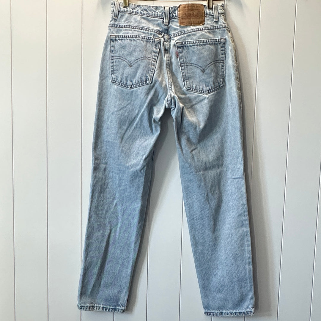 Levi's Women's Size 9 Short Vintage 1996 505 Straight Leg Jeans - 28x30