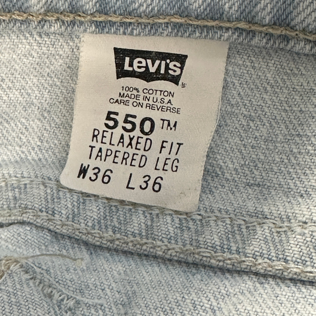 Vintage 90s Levi's 550 Relaxed Fit Tapered Leg - 36x35