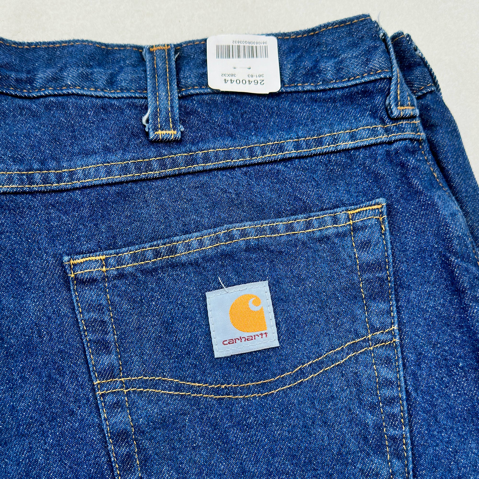 6 Pair Carhartt 42X32 deals Relaxed Fit Jeans 381-83