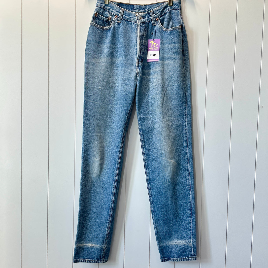 Levi's Women's Size 11 Vintage 90s 501 Button Fly Tapered Leg Jeans USA - Measures 28x31