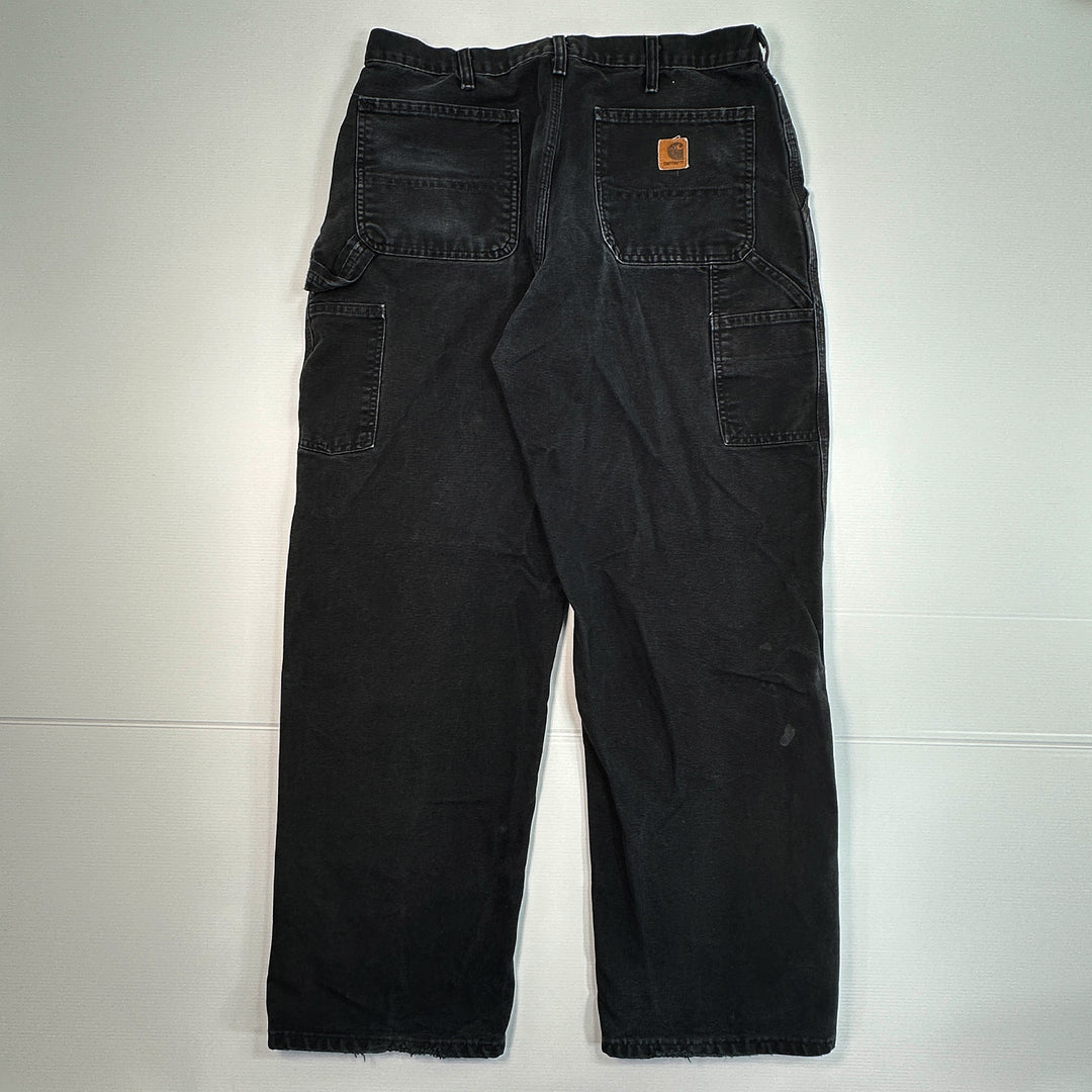 Carhartt Men's B11 BLK Washed Duck Loose Fit Pant- Tagged: 36x32; Actual: 34x30