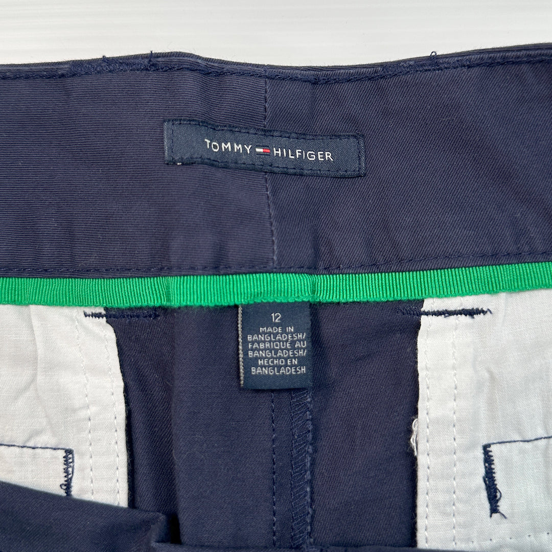 Tommy Hilfiger Women's Navy 9" Chino Shorts - Size 12