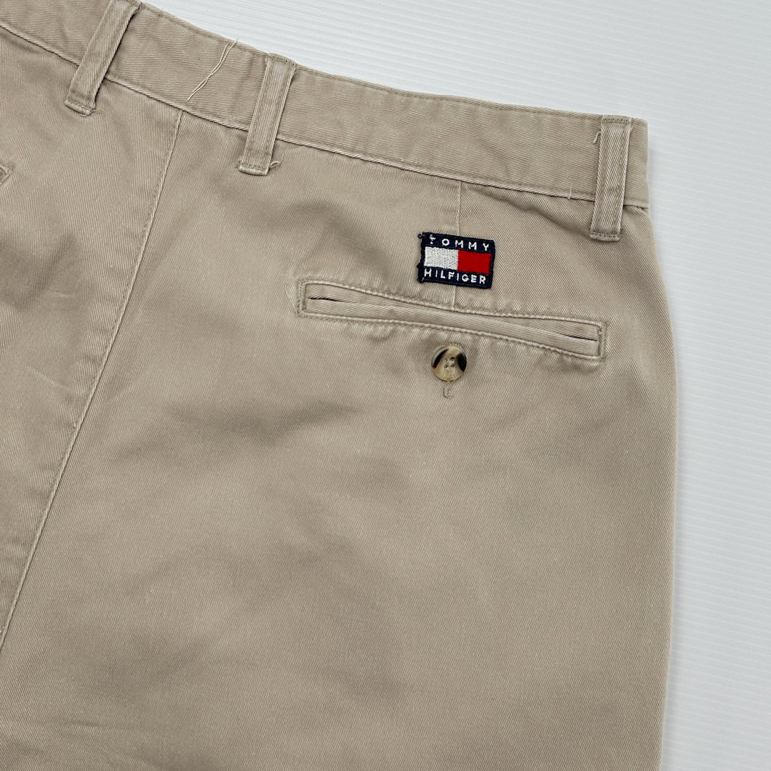 Tommy Hilfiger Vintage Y2K Cotton Pleated Khaki Shorts - 34x7