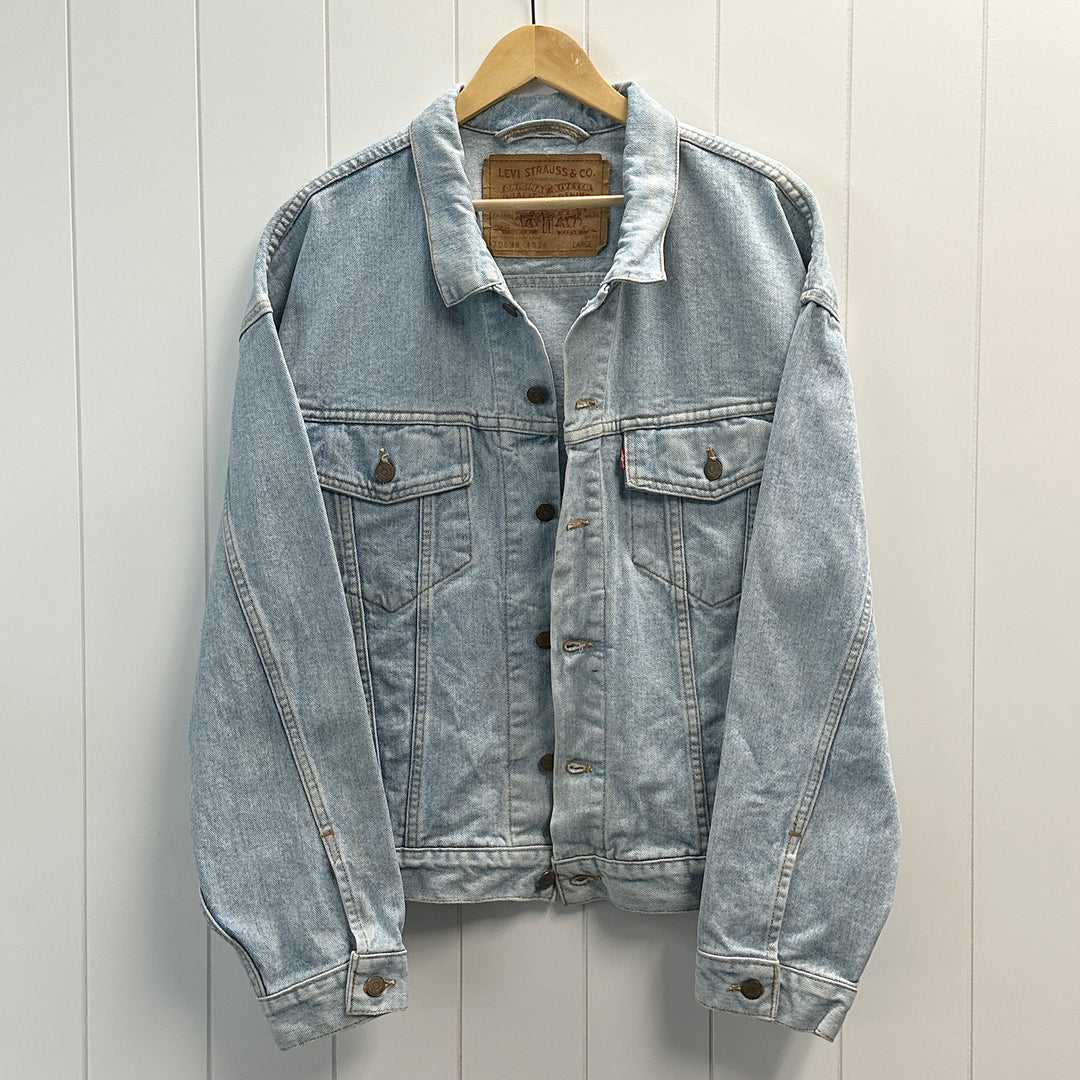 Levi's Vintage 90s Trucker Jean Jacket - 70598 4834 USA - Medium