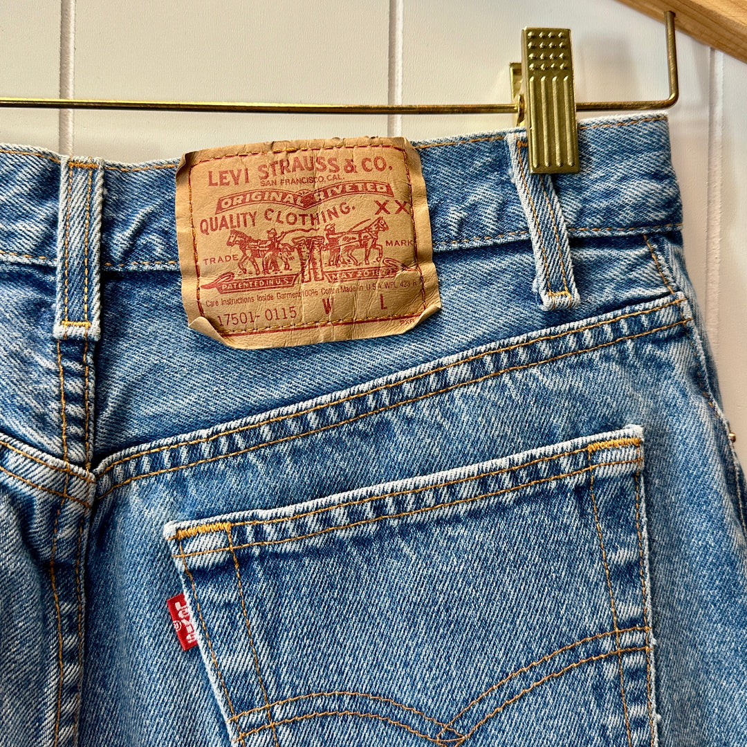 Levi's Women's Size 11 Vintage 90s 501 Button Fly Tapered Leg Jeans USA - Measures 28x31