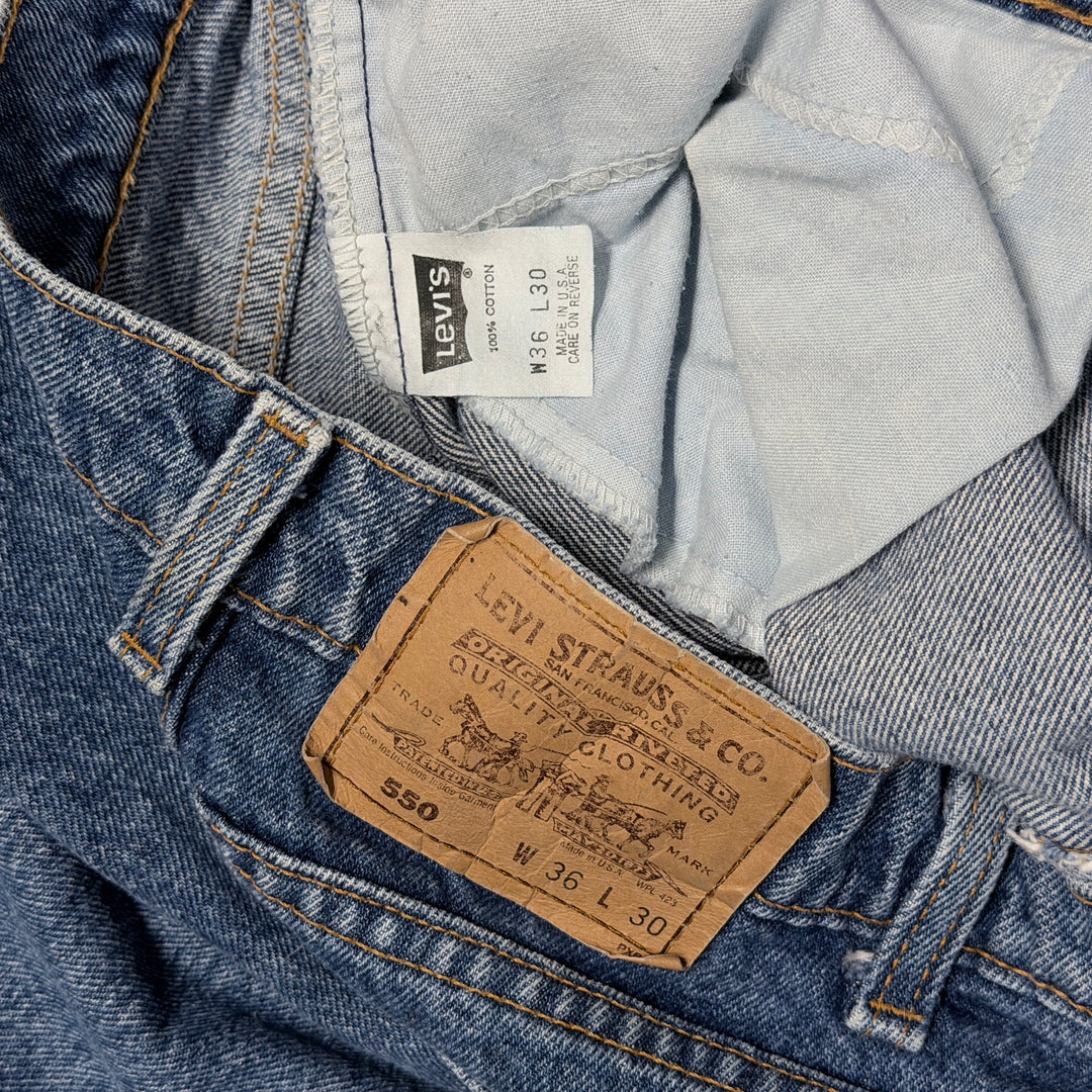 Vintage 1993 Men's Levi's 550 Relaxed Fit Baggy Jeans - Tagged: 36x30; Actual: 35x29