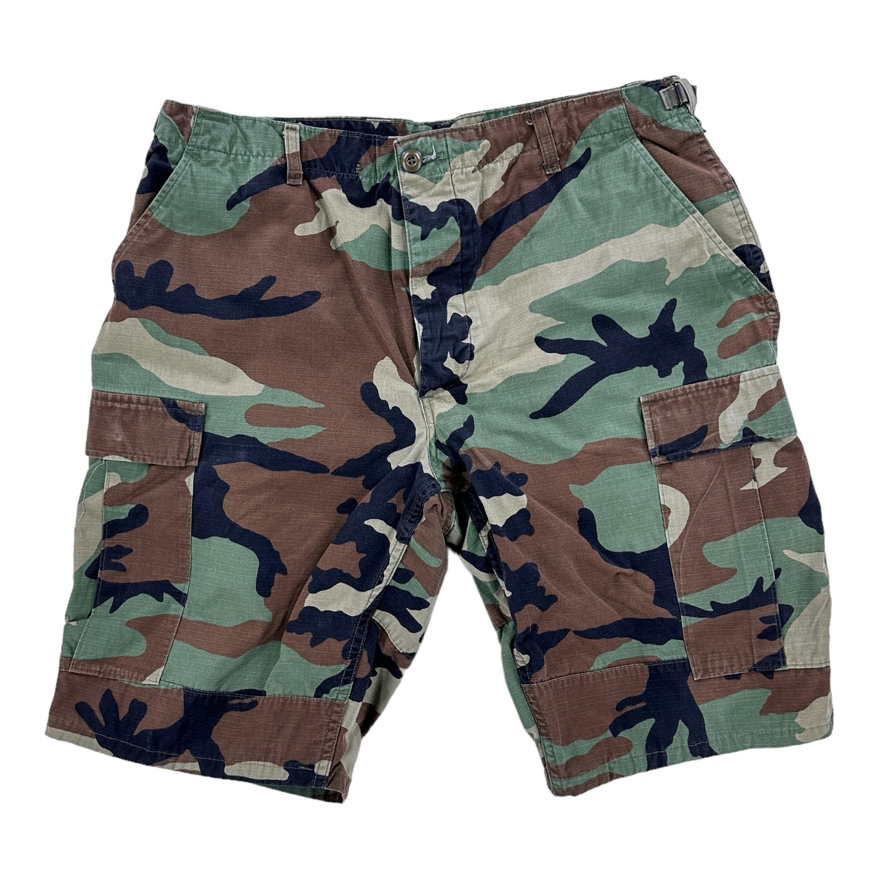 Rugged Military Uniform Camo Shorts - Large Great Lakes Reclaimed Denim