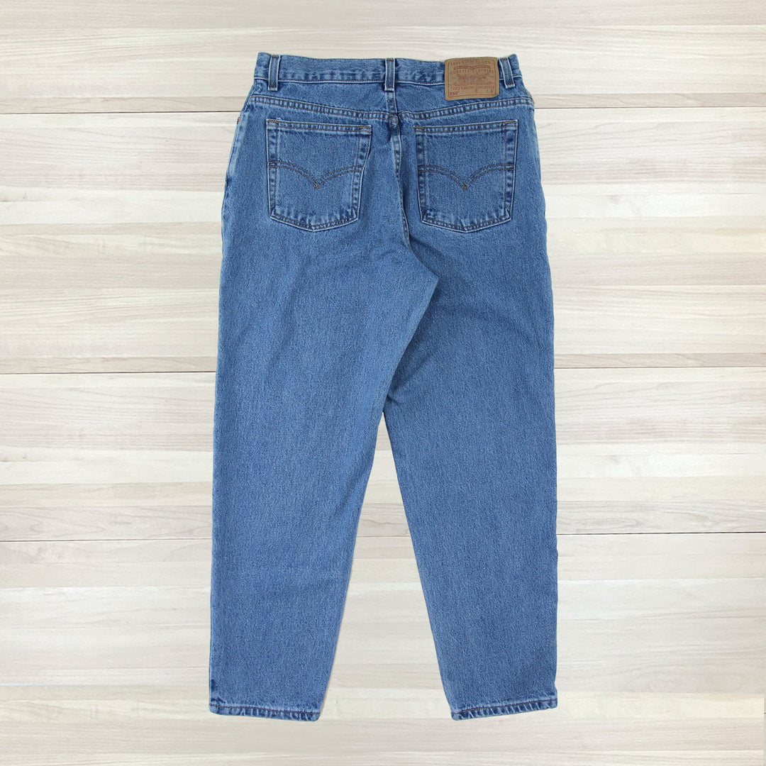 Women's Vintage 90s Levi's 550 Relaxed Fit Tapered Leg - 31x29 Great Lakes Reclaimed Denim