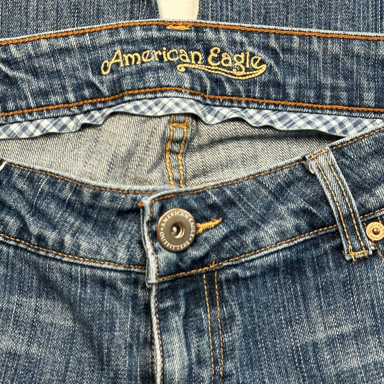 American Eagle Jeans SKU: 3129 - Great Lakes Reclaimed Denim