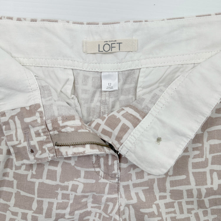 Ann Taylor Loft Shorts SKU: 2958 - Great Lakes Reclaimed Denim