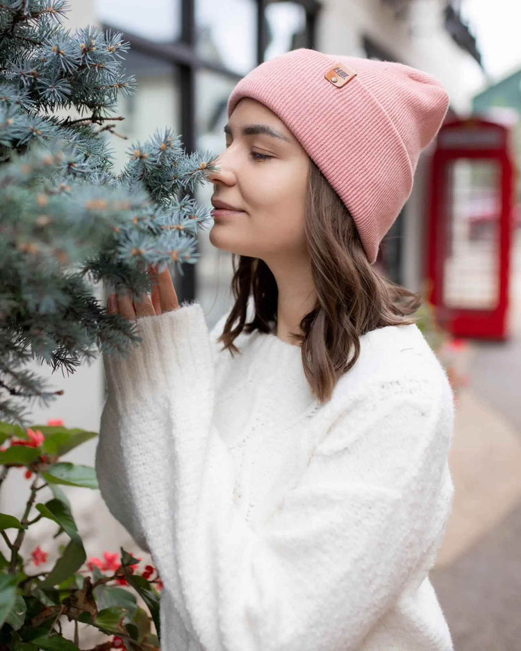 HAAKWEAR USA Beanies SKU: HWCCHS1PK - Great Lakes Reclaimed Denim