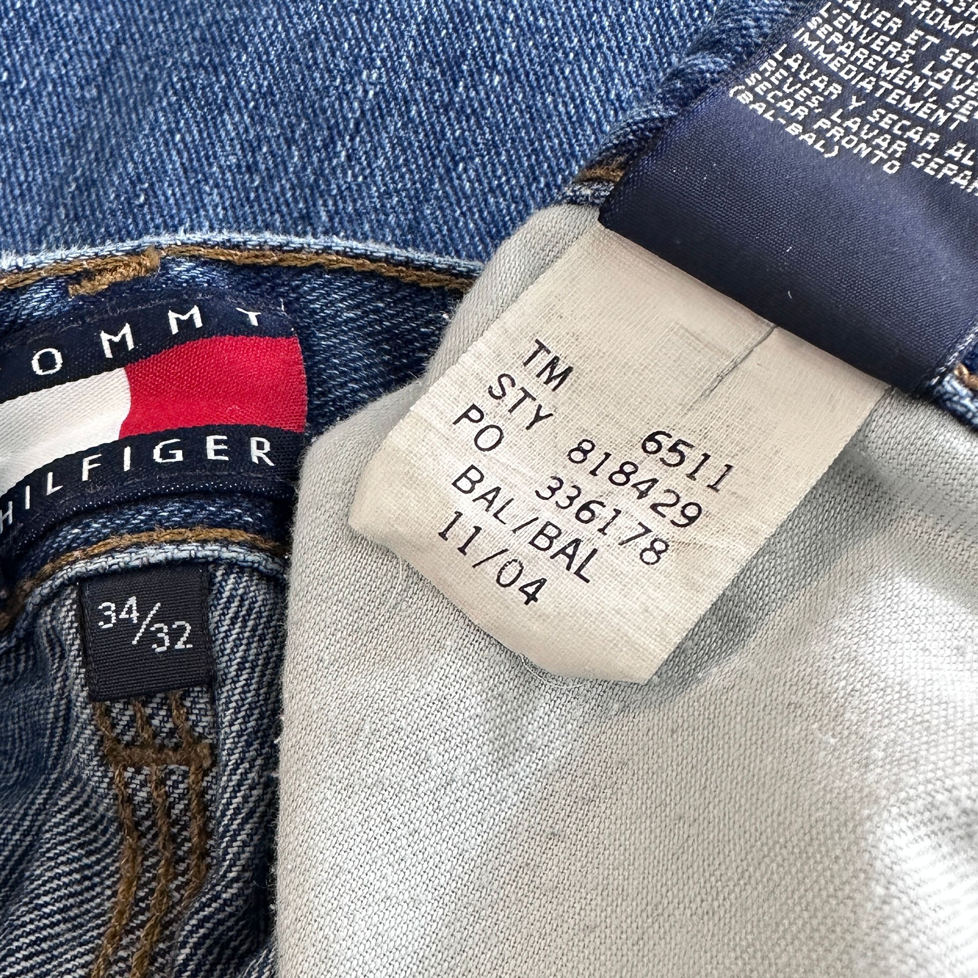 Y2K Tommy Carpenter Jeans - Measured Size: 34x31-3