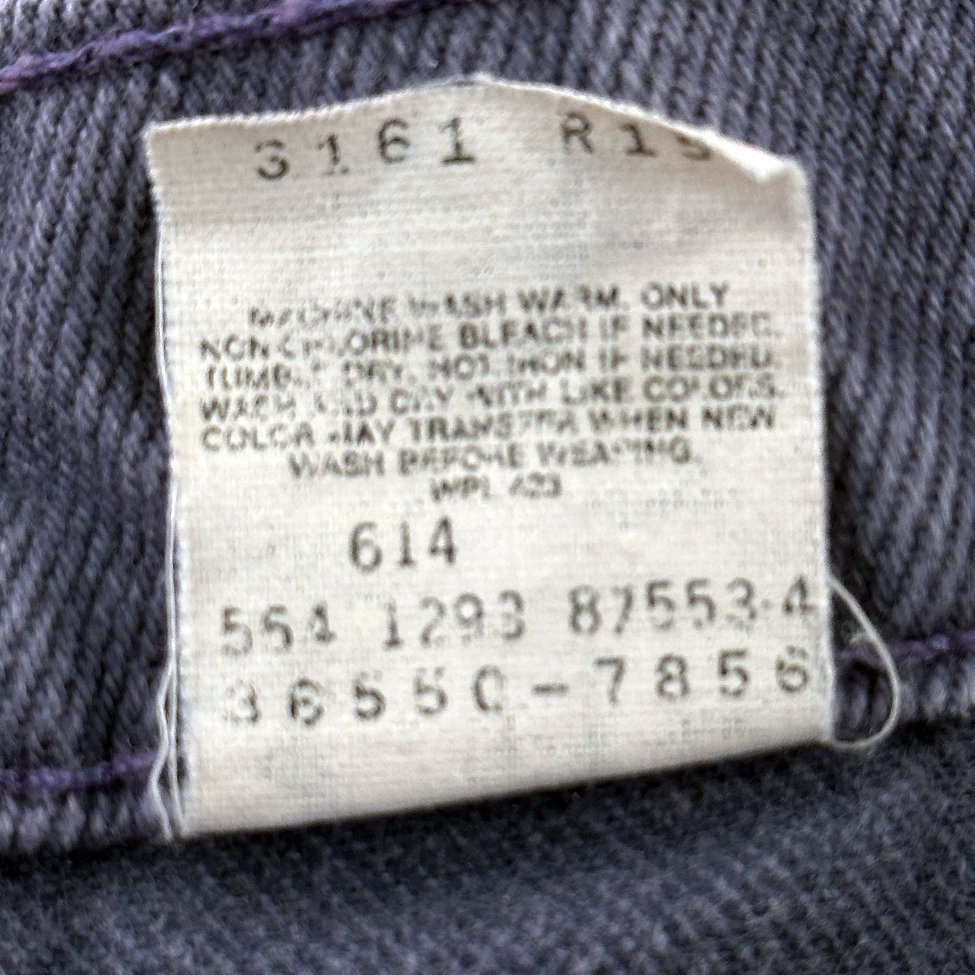 Men's Vintage Purple Levi's 550 Orange Tab Shorts - Measures 35x10-4