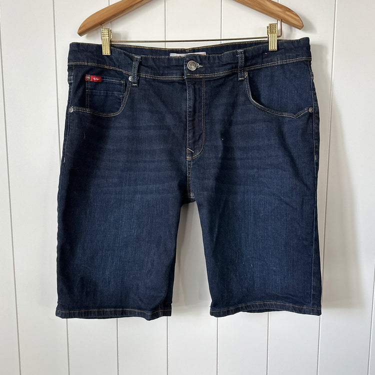 Lee Cooper Shorts SKU: 3087 - Great Lakes Reclaimed Denim