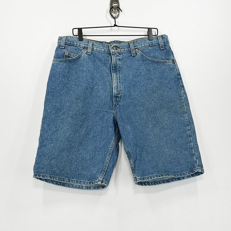 Vintage '90s Levi's 550 Shorts - Made in USA Orange Tab - Waist 37 Great Lakes Reclaimed Denim